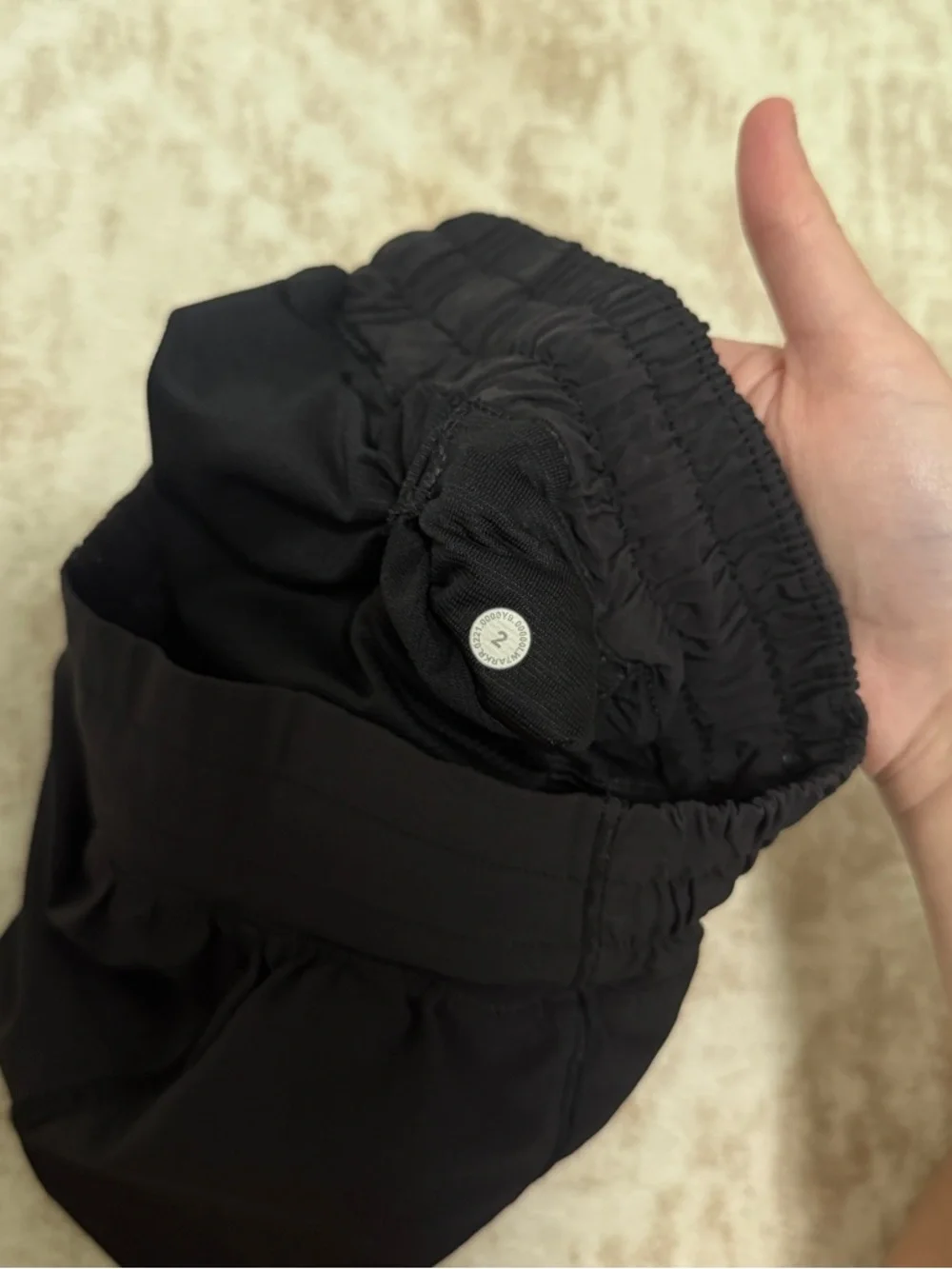 Lululemon Hotty Hot Shorts Low Rise 2.5” Black Size 2